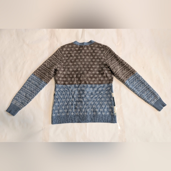 Vintage Woolrich button down cardigan sz. Small petite - Picture 2 of 3